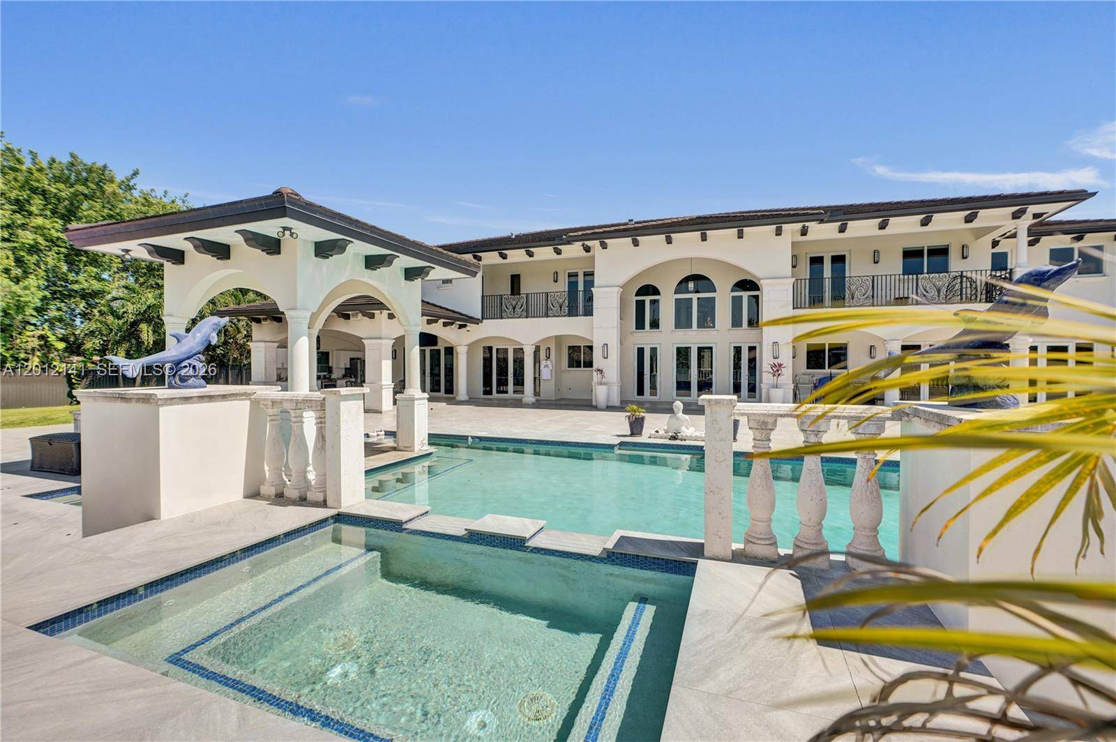 12401 SW 45th StMiami - picture