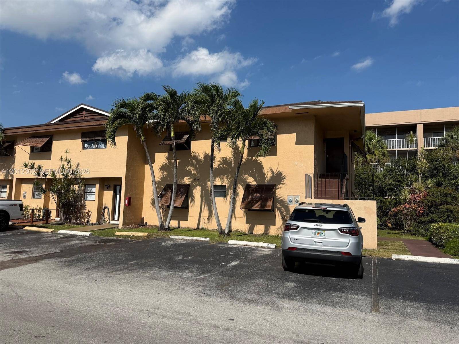 6850 NW 173rd DrHialeah - LAGUNA TROPICAL CONDO condo unit 109 - picture