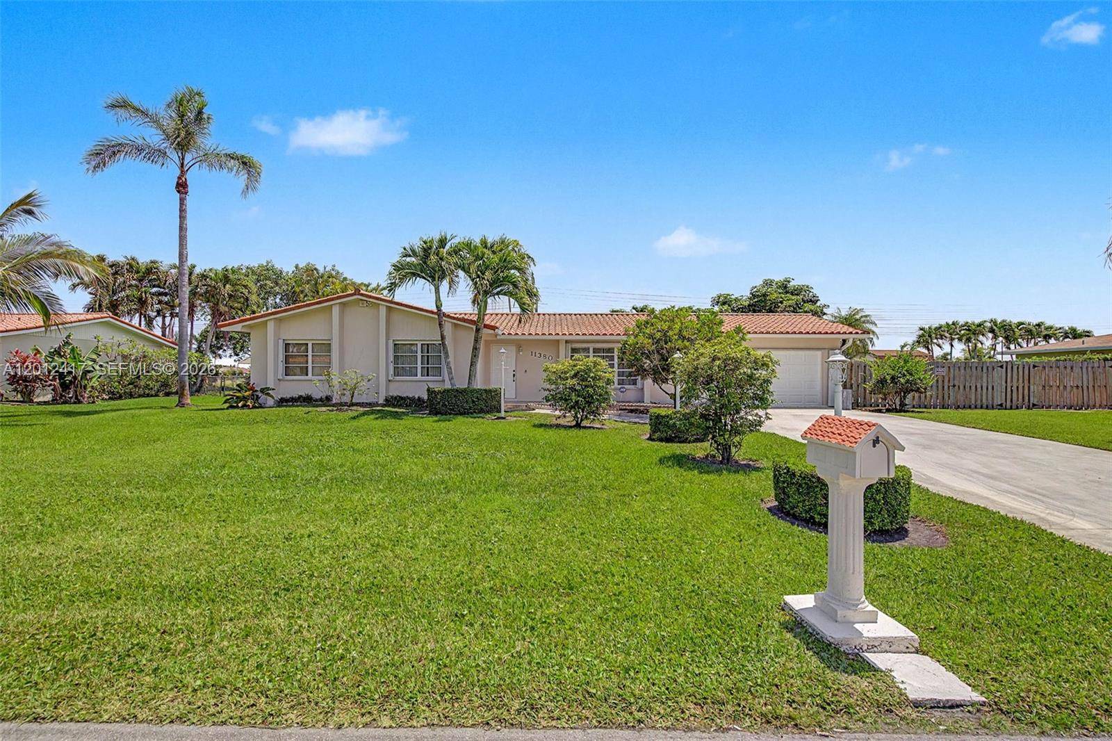 11380 SW 131st StMiami - picture