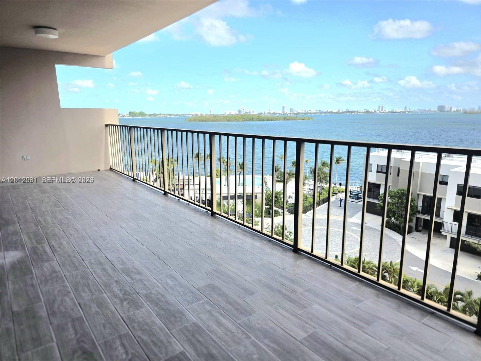 1800 NE 114th StMiami - Condo/Co-Op/Annual,Condo condo unit 706 - picture