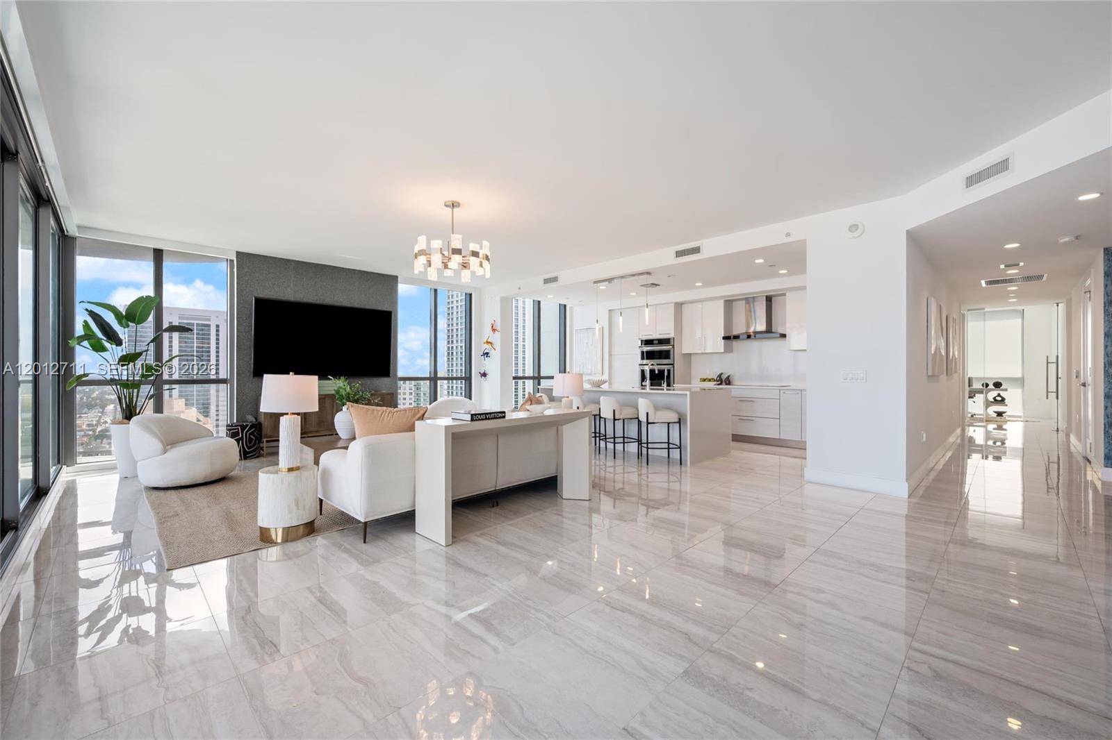 100 E Las Olas BlvdFort Lauderdale - Condo/Co-Op/Annual,Condo condo unit 3201 - picture