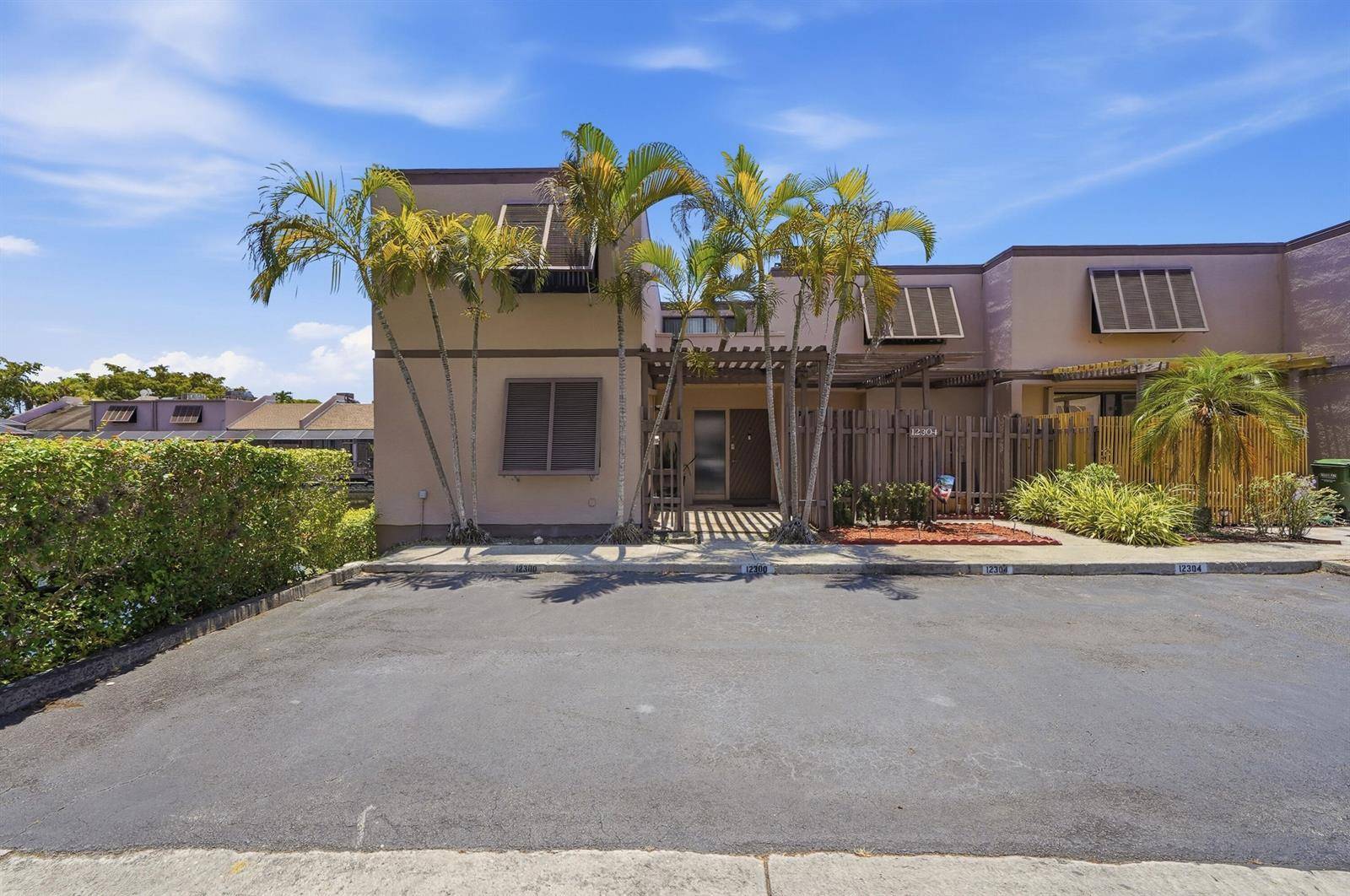 12300 NW 11thPembroke Pines - picture