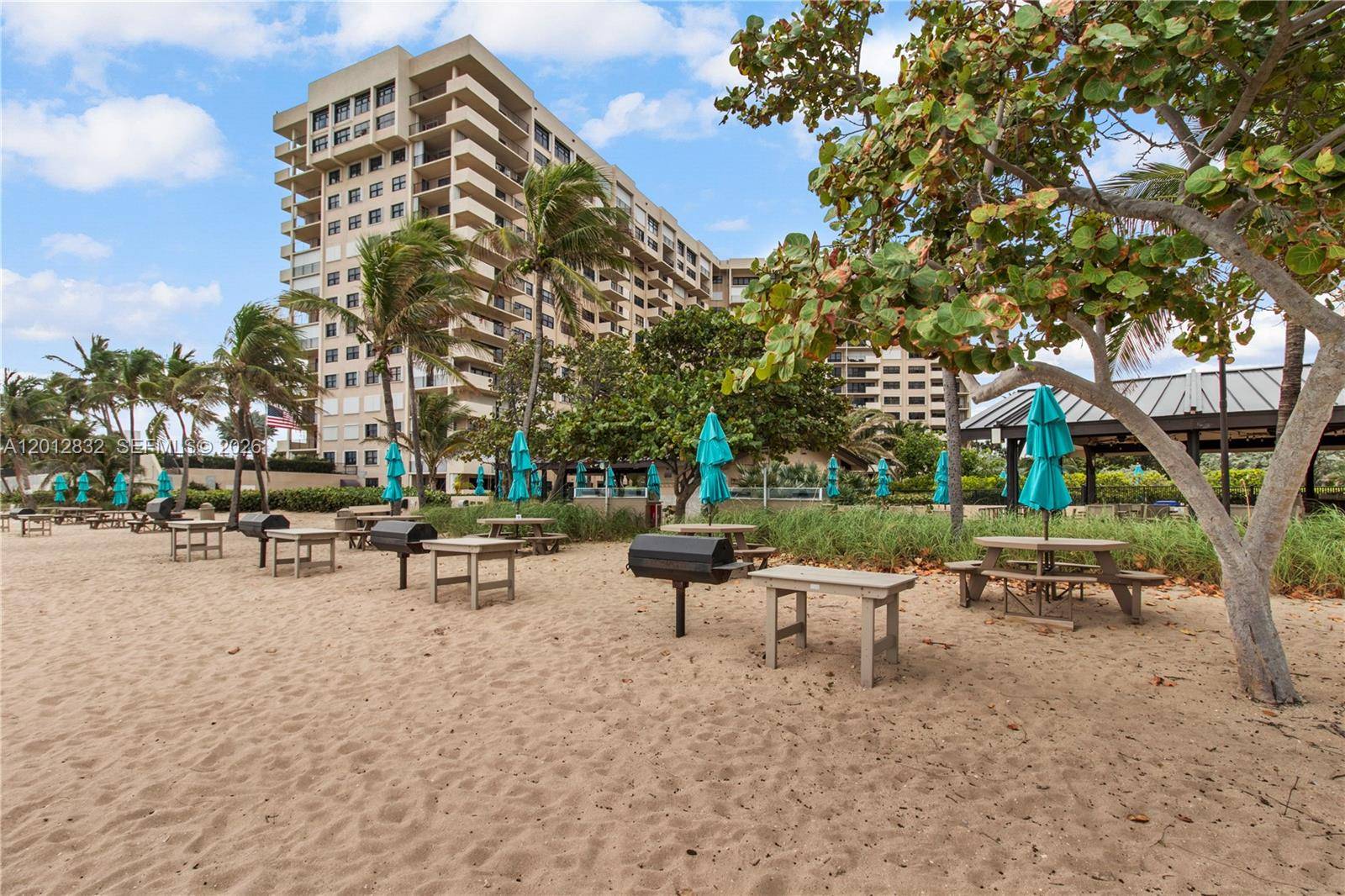 4900 N Ocean BlvdLauderdale By The Sea - Condo/Co-Op/Annual,Condo condo unit 705 - picture