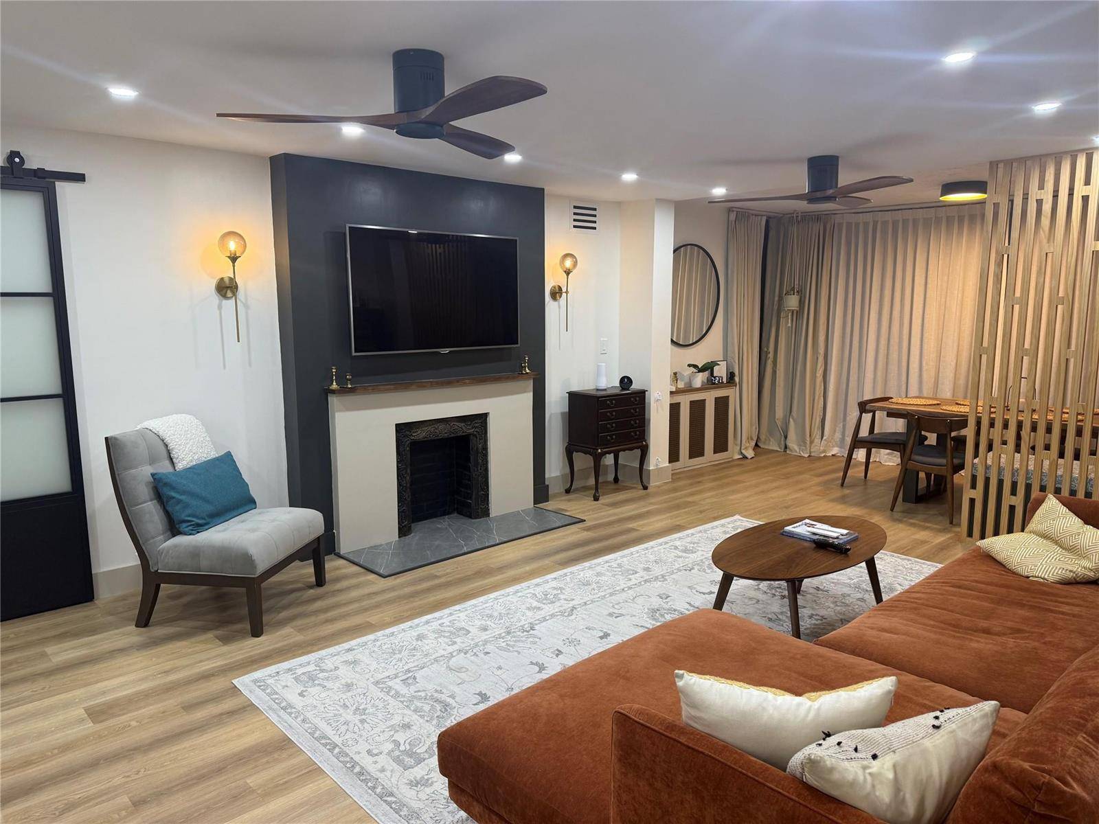 3700 Oaks ClubhousePompano Beach - NO 71 PALM-AIRE COUNTRY CL,PALM AIRE COUNTRY CL condo unit 103 - picture
