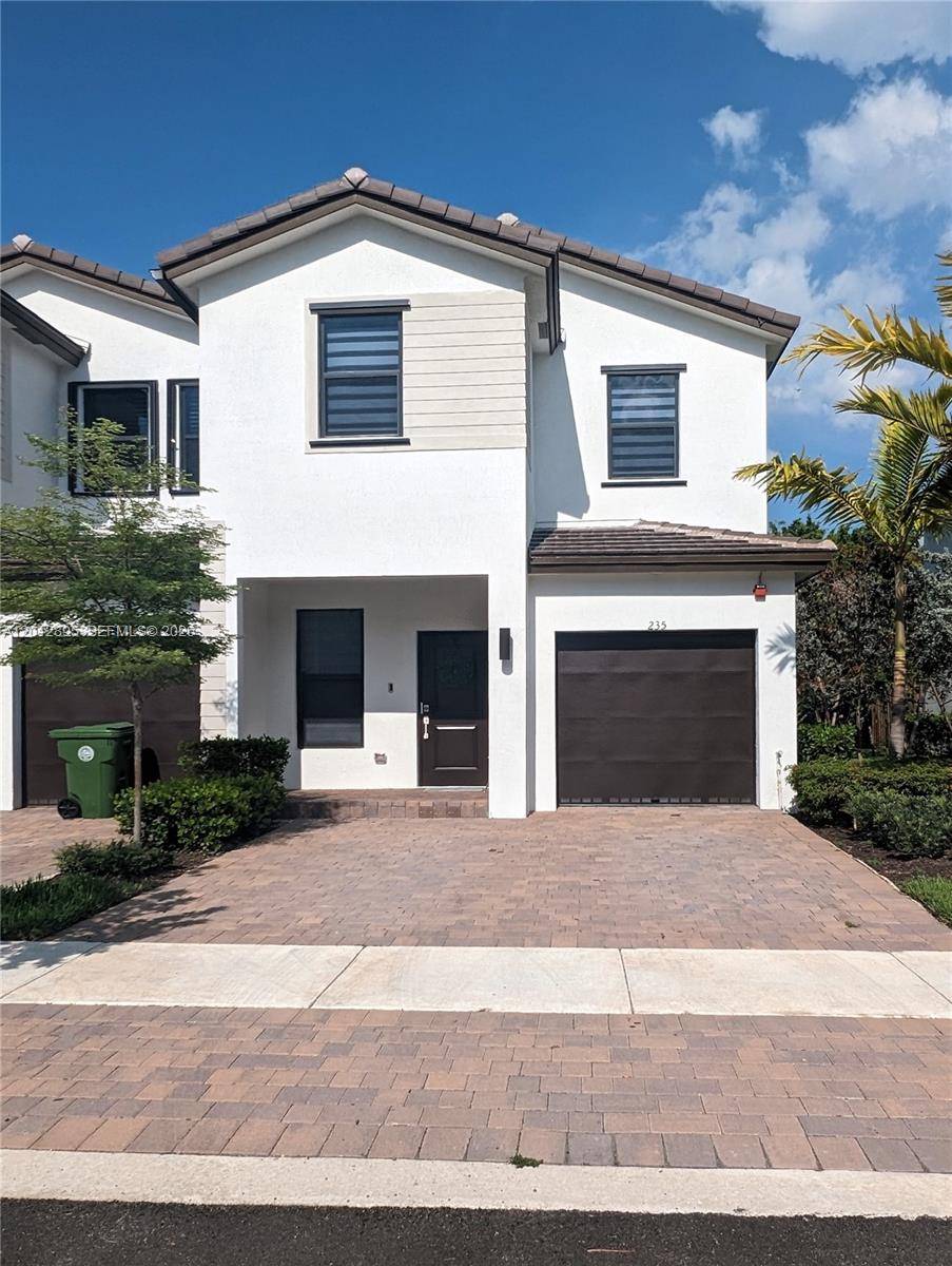 235 SW 159th TerPembroke Pines - Townhouse/Villa-Annual,Townhouse condo unit 235 - picture