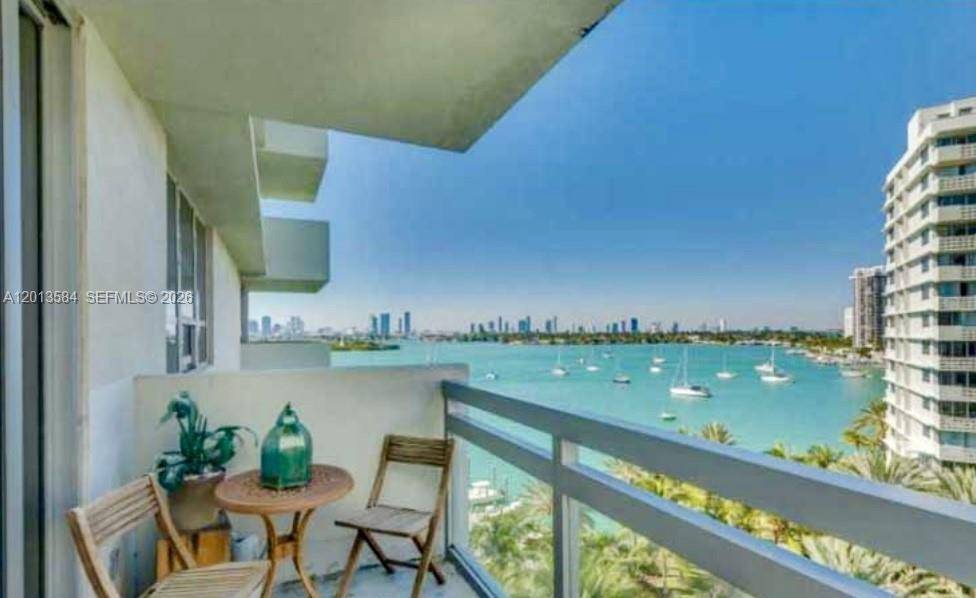 1500 Bay RdMiami Beach - Condo/Co-Op/Annual,Condo condo unit 1142S - picture