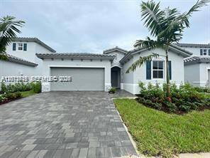 863 SE 26th TerHomestead - picture