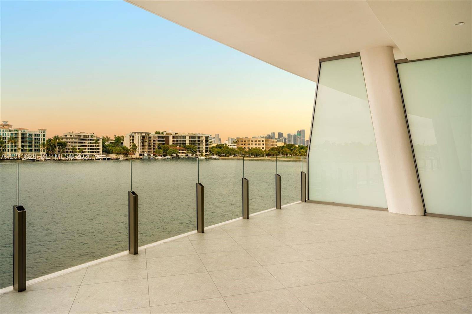 5 Grove Isle DrCoconut Grove - Condo/Co-Op/Annual,Condo condo unit S302 - picture