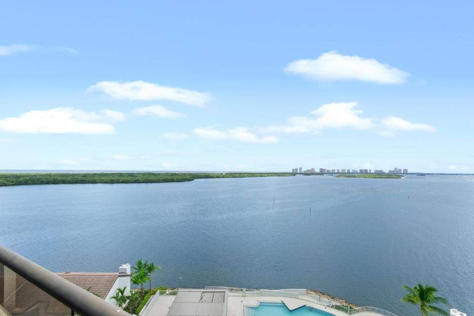 100 LakeshoreNorth Palm Beach - OLD PORT COVE LAKE POINT T,OLD PORT COVE LAKE P condo unit 957 - picture