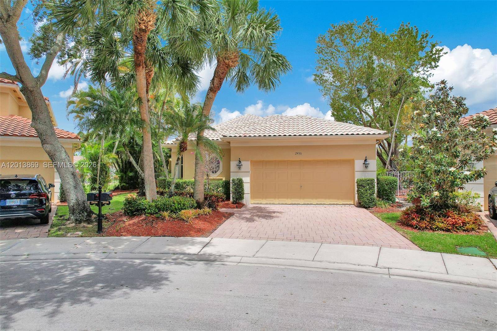 2456 Bay Isle CourtWeston - picture