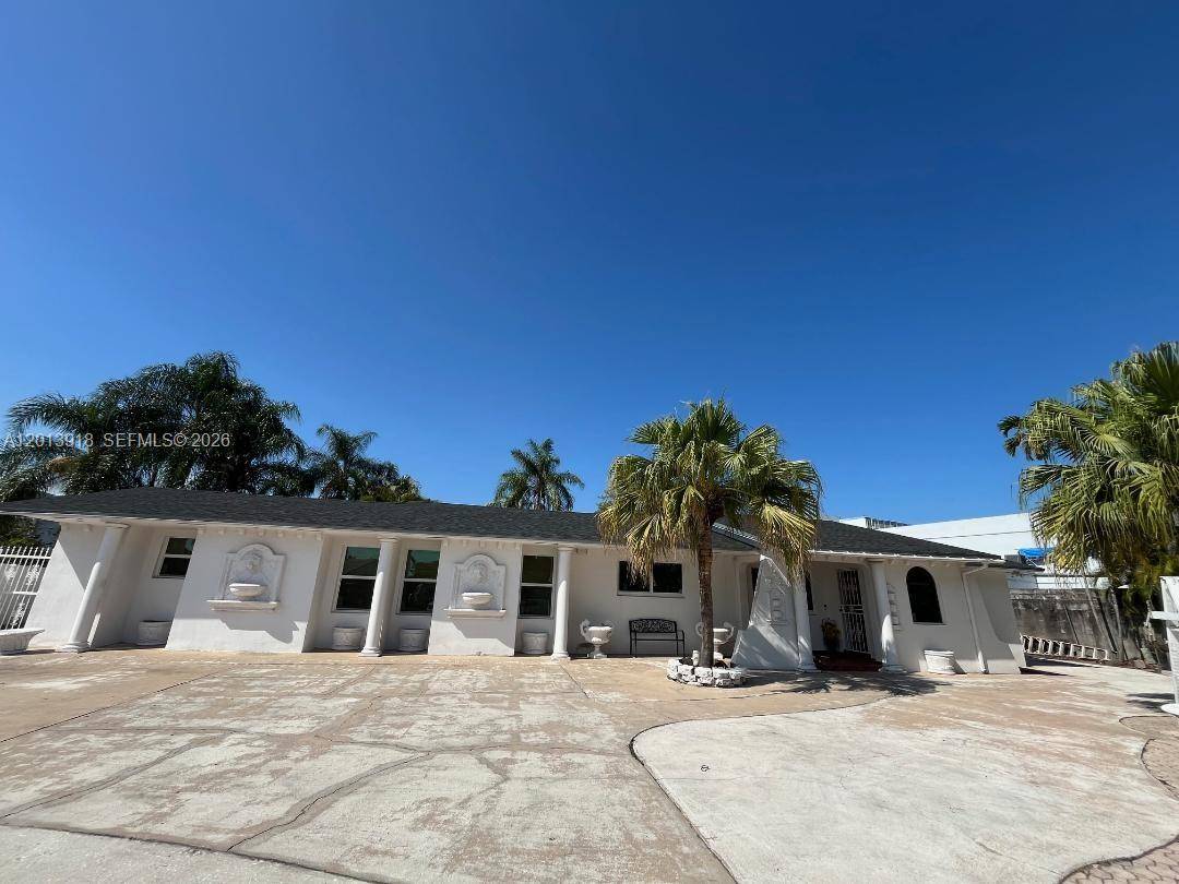 2525 SW 107th CtMiami - picture