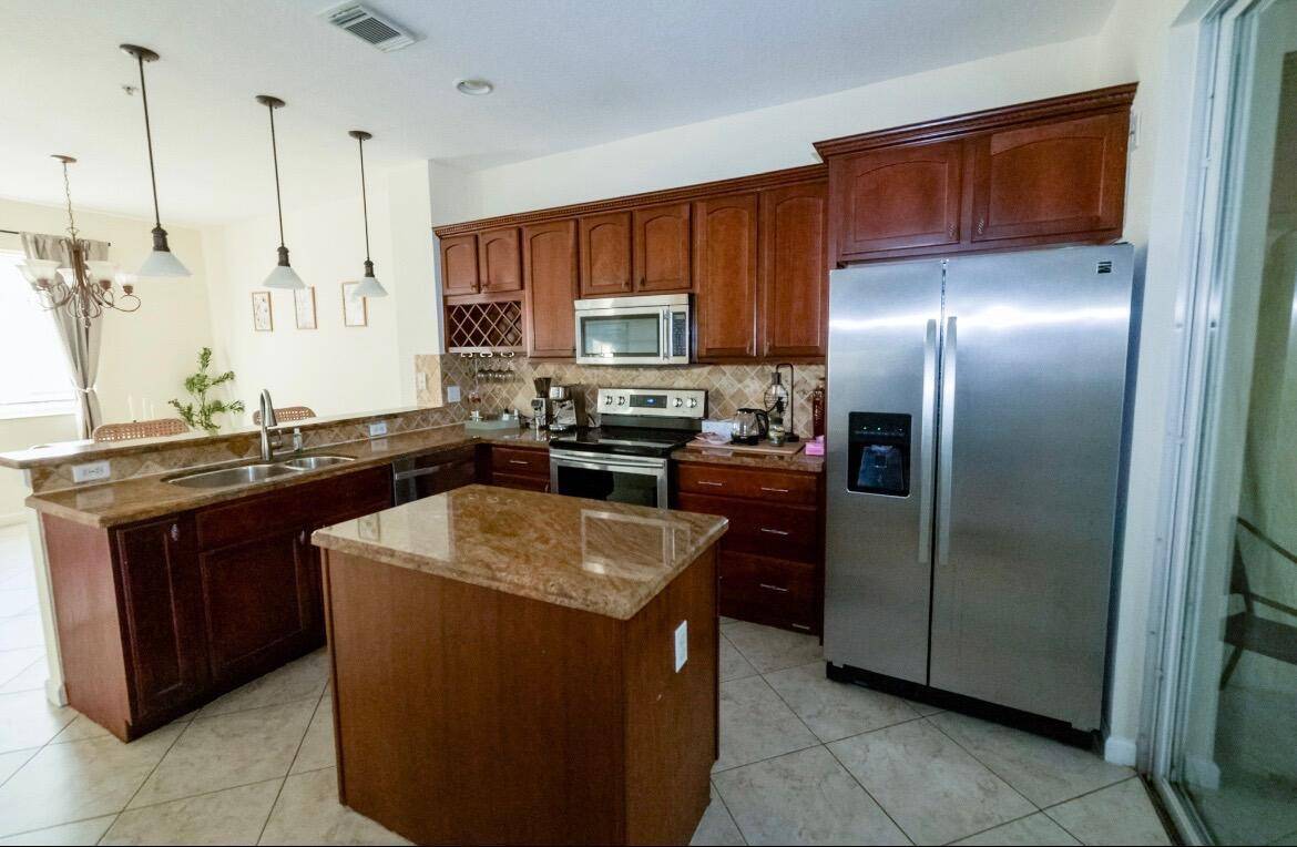 4574 DansonDelray Beach - picture