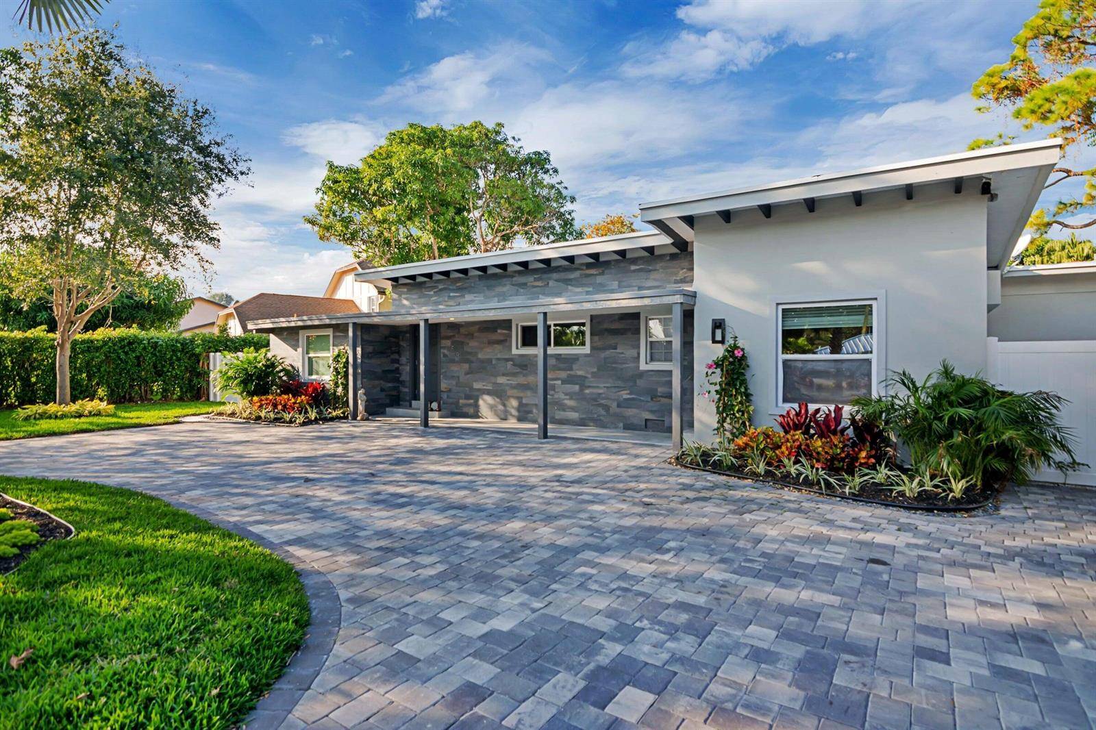 959 SW 18thBoca Raton - PALM BEACH FARMS condo unit W - picture