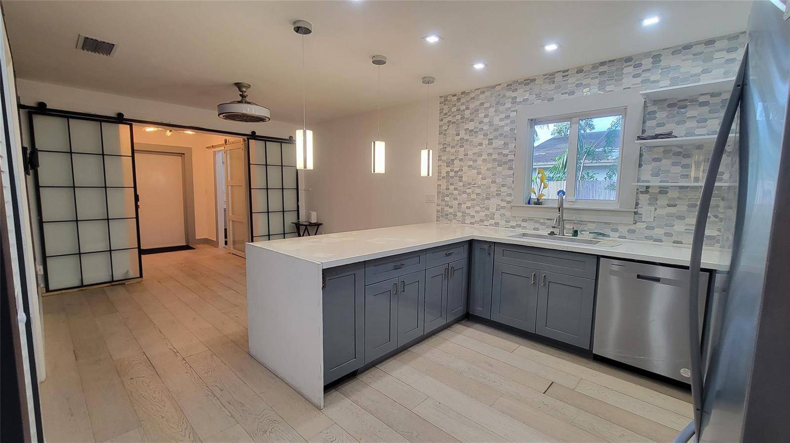 512 NW 15thFort Lauderdale - picture