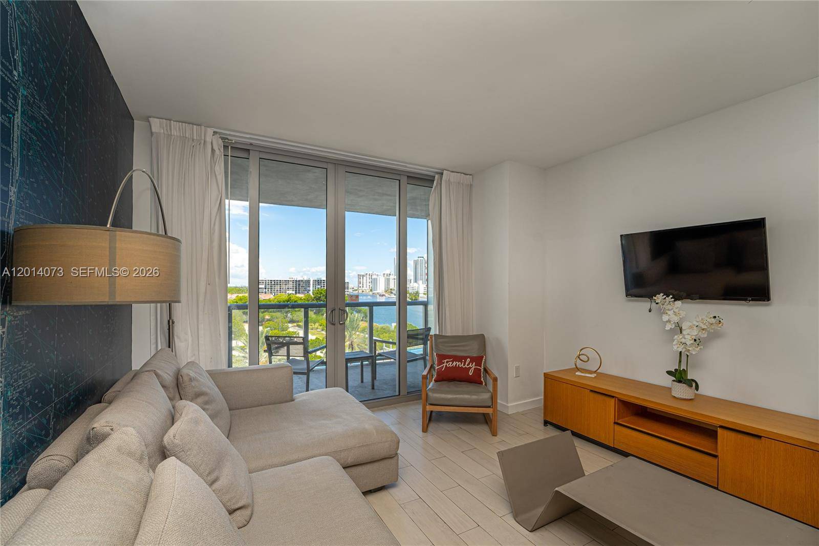 2602 E Hallandale Beach BlvdHallandale Beach - Condo 5+ Stories,Condo condo unit R806 - picture
