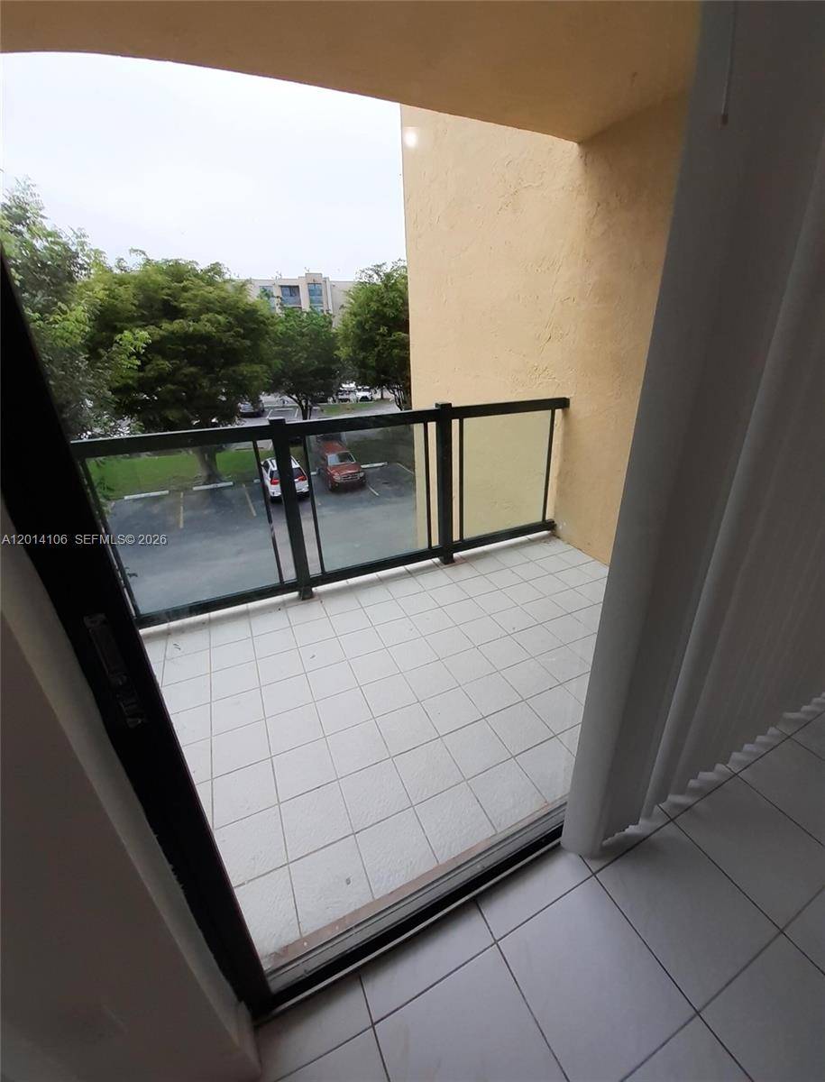 11800 SW 18th StMiami - Condo 5+ Stories,Condo condo unit 314-4 - picture