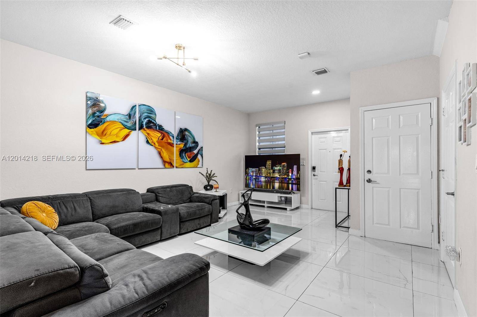 23082 SW 127th PlMiami - picture