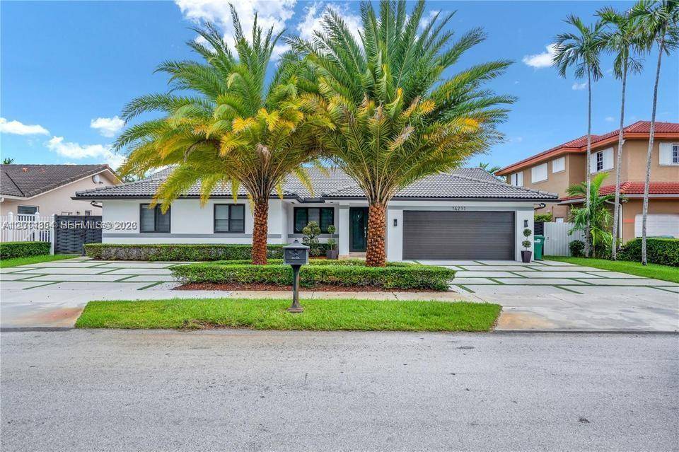 14211 SW 31st StMiami - picture