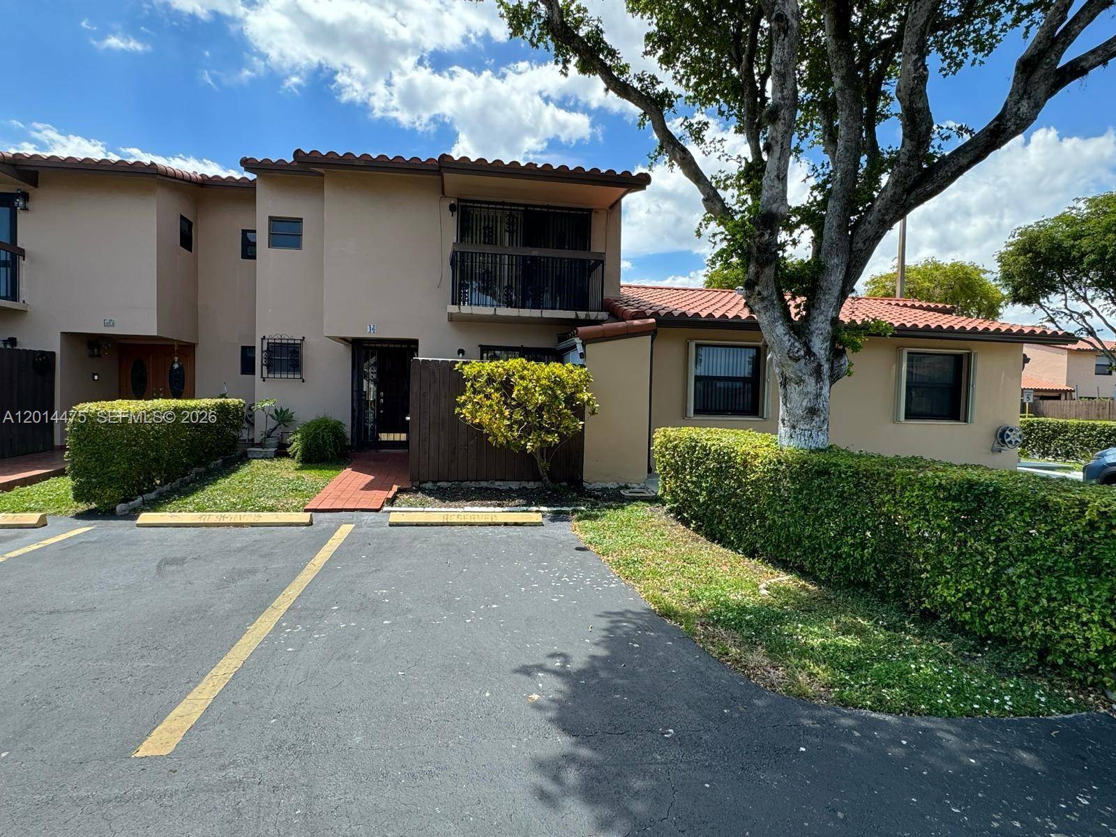 3817 SW 82nd AveMiami - Villa Condo,Condo condo unit IX-46 - picture