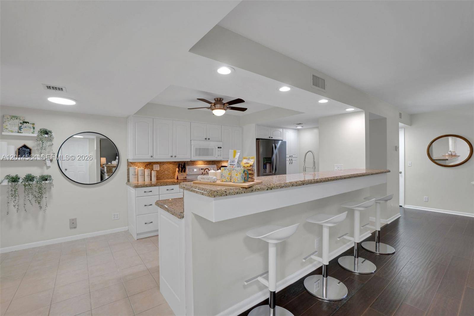 500 Egret CirDelray Beach - Apartments-Annual,Condo condo unit 8403 - picture