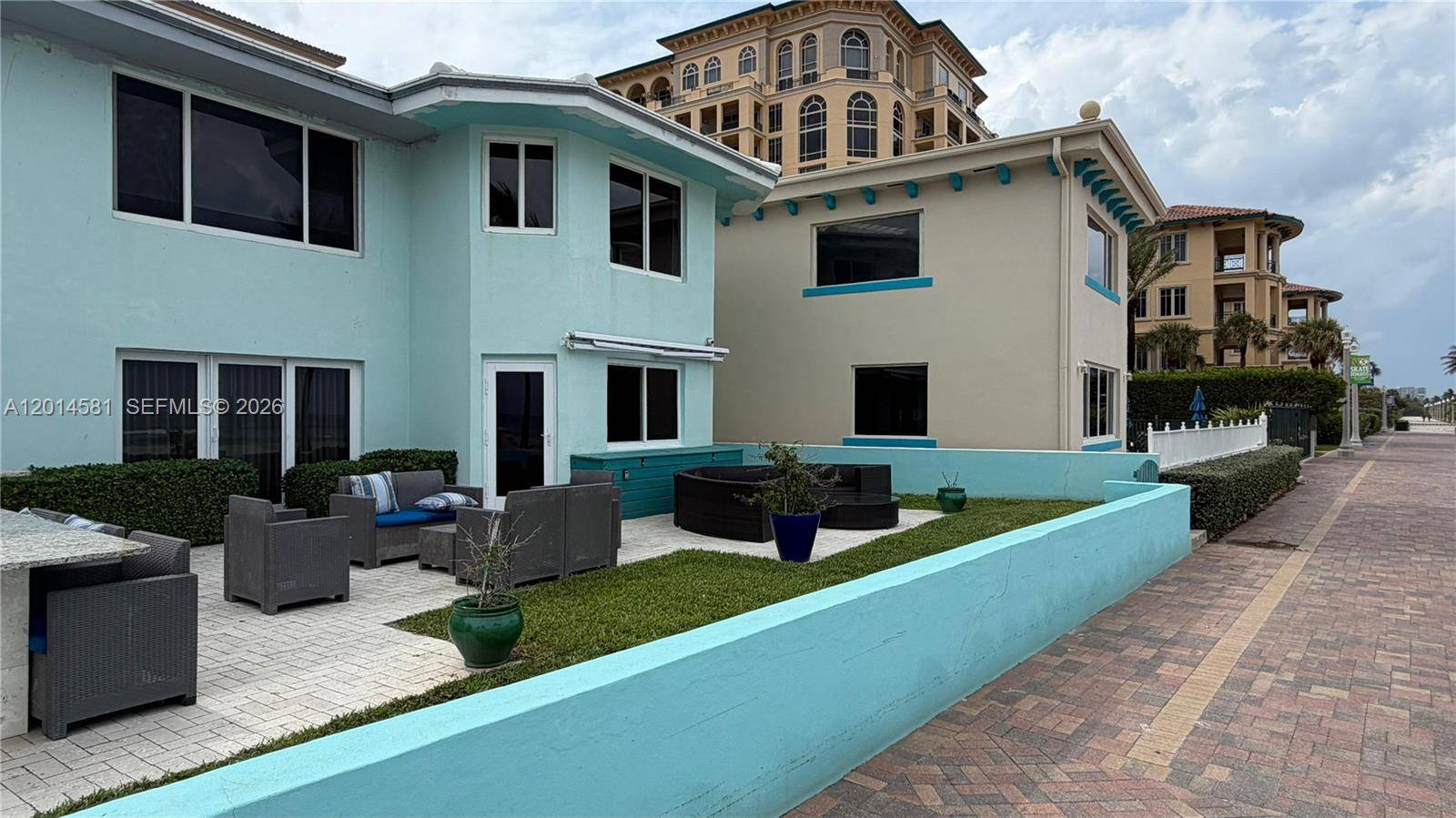 3400 N Surf RdHollywood - ATLANTIC WHITECAPS CONDO condo unit 1 - picture