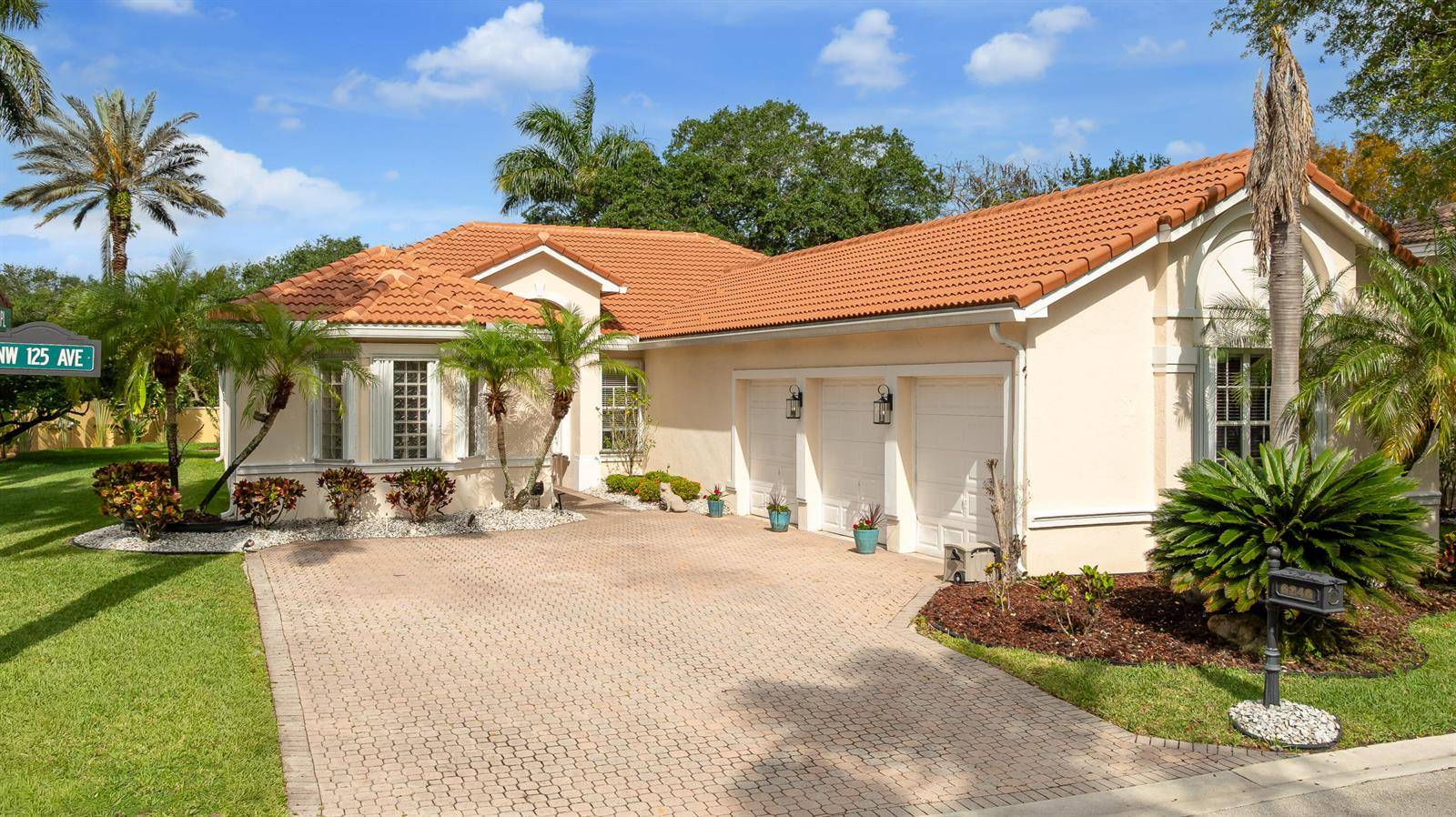 6246 NW 125thCoral Springs - picture