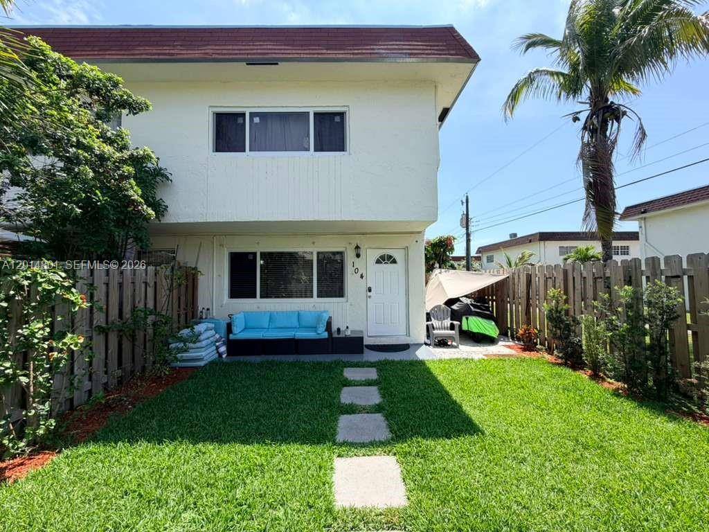 1500 NE 151st StMiami - Townhouse condo unit 104 - picture