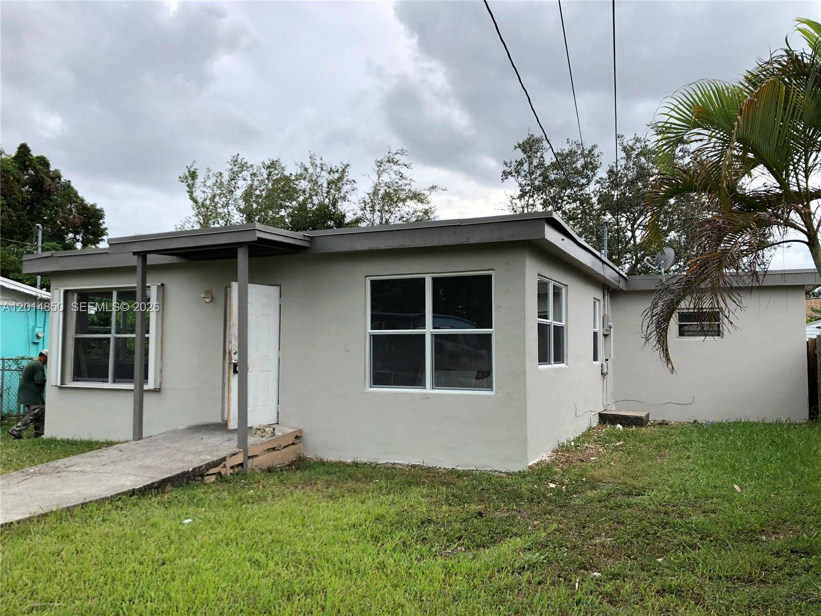 424 SW 12th AveHomestead - picture