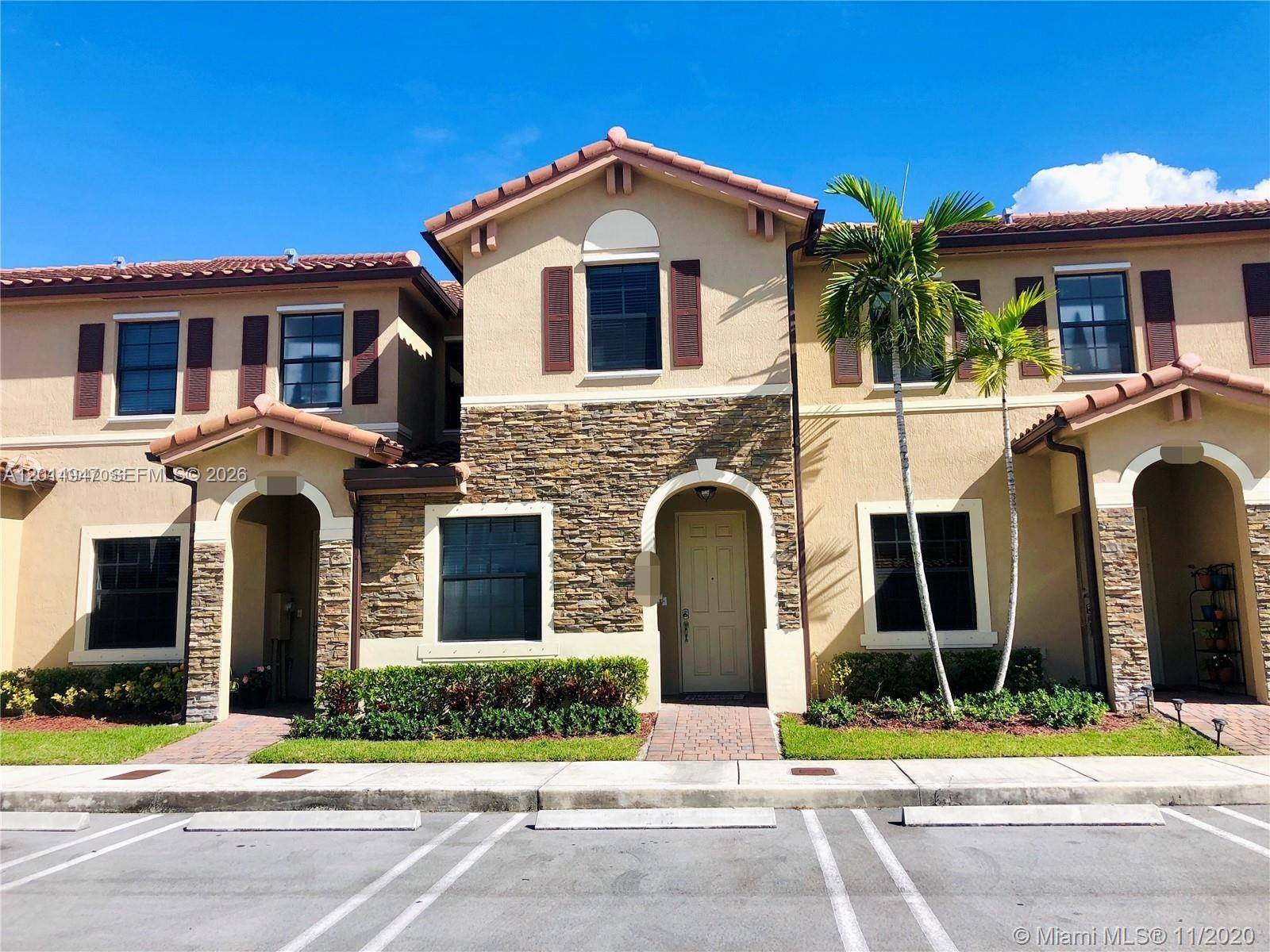 9213 W 33rd WayHialeah - picture