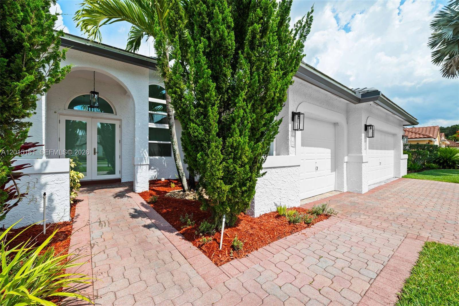 3292 Ridge TrceDavie - picture