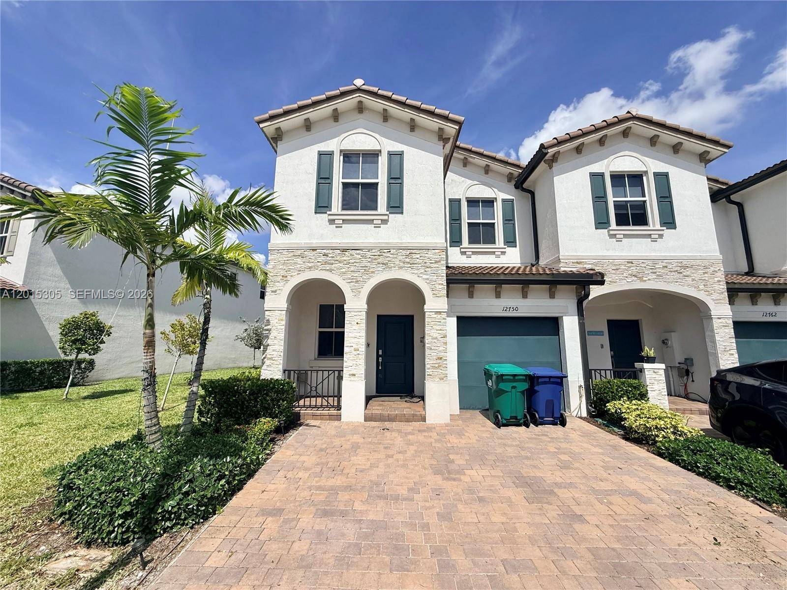 12750 NW 23rd PlMiami - picture