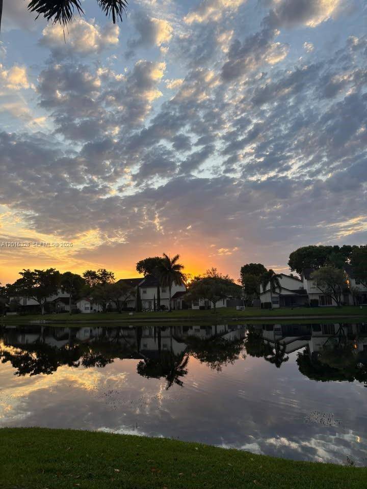 317 NW 109th AvePembroke Pines - picture