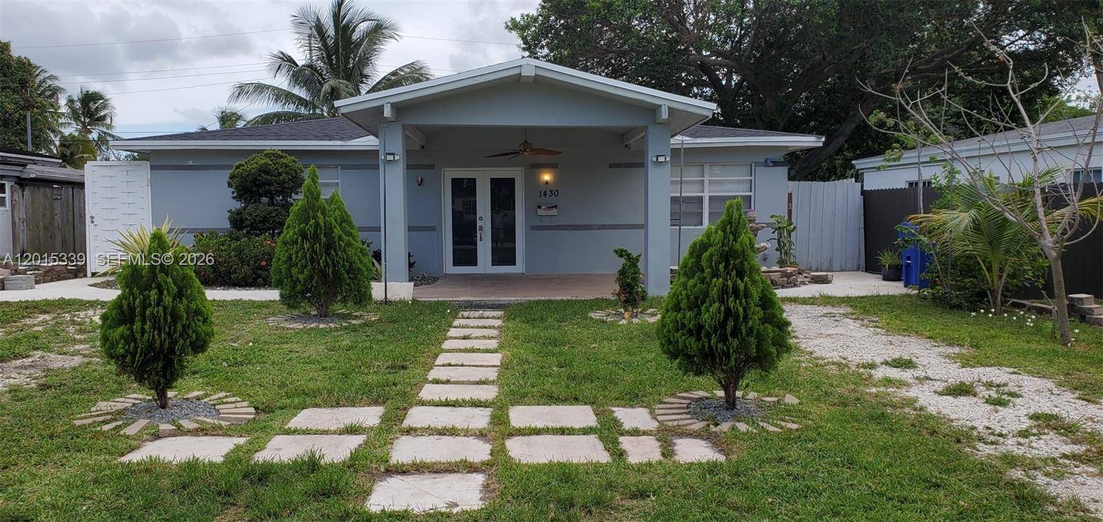 1430 NE 175th StNorth Miami Beach - picture