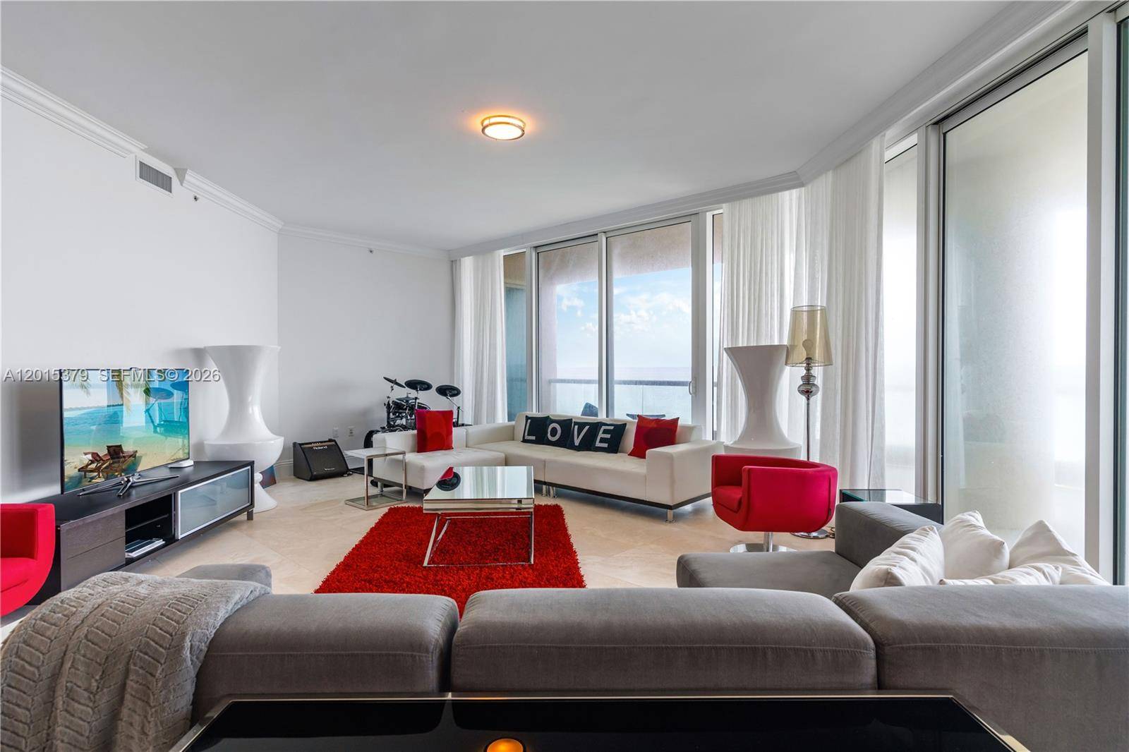 16047 Collins AveSunny Isles Beach - TURNBERRY OCEAN COLONY,TURNBERRY OCEAN condo unit 704 - picture