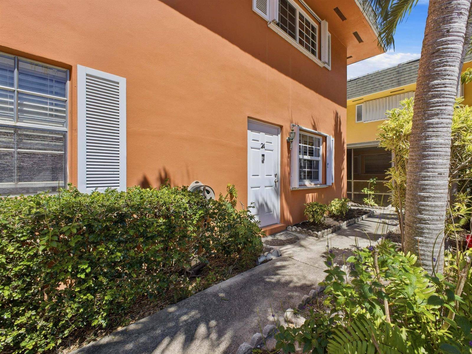 2200 MonroeHollywood - Condo condo unit 24 - picture