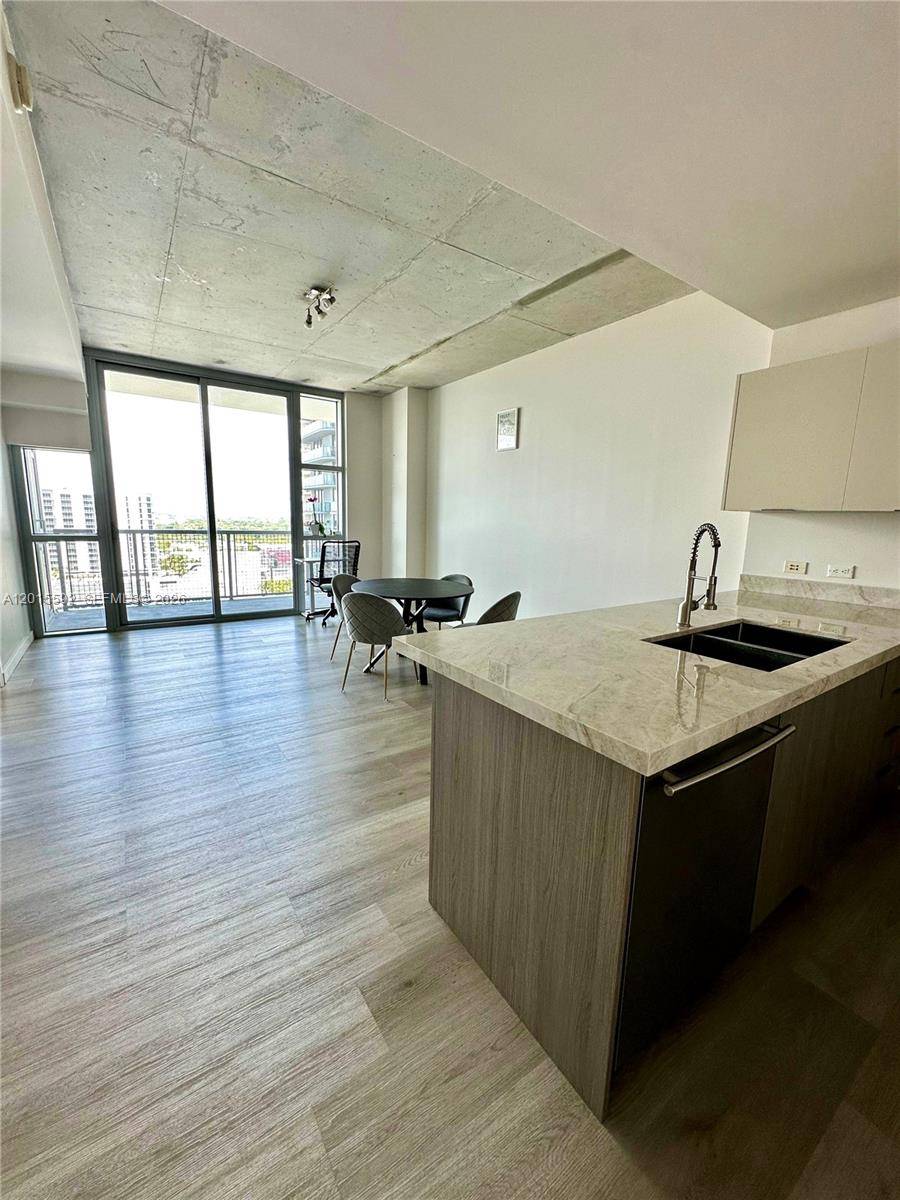 3301 NE 1st AveMiami - Condo/Co-Op/Annual,Condo condo unit H1811 - picture