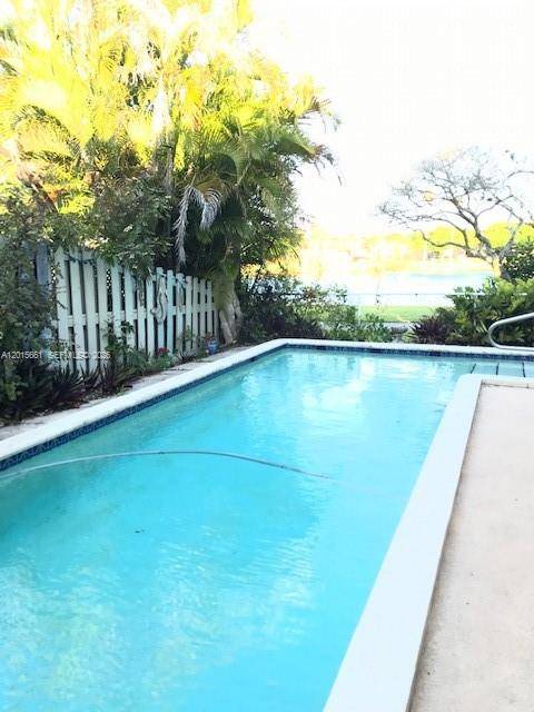 10135 SW 156th AveMiami - picture