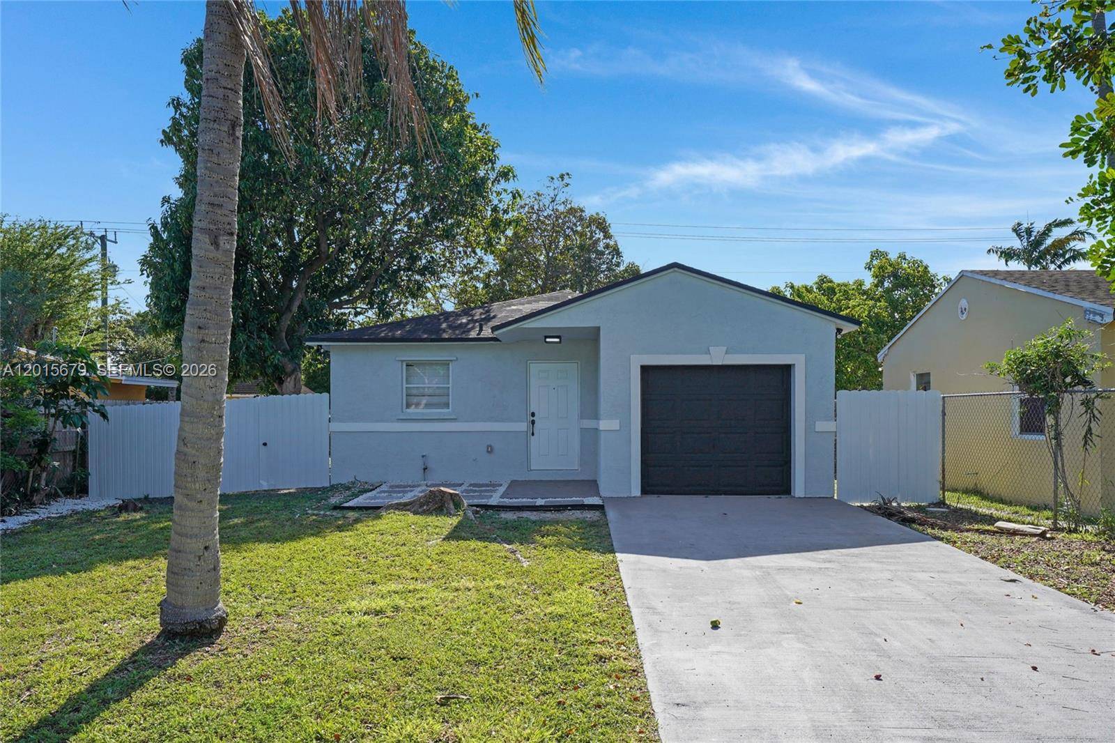 1529 NW 1st AveFort Lauderdale - picture