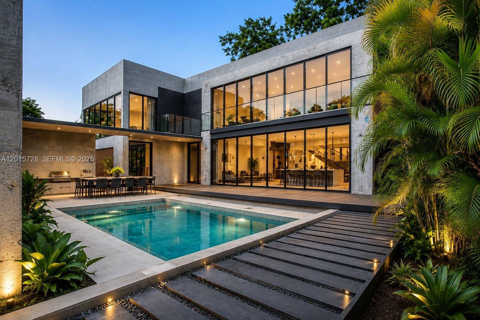 221 SW 25th RdMiami - picture