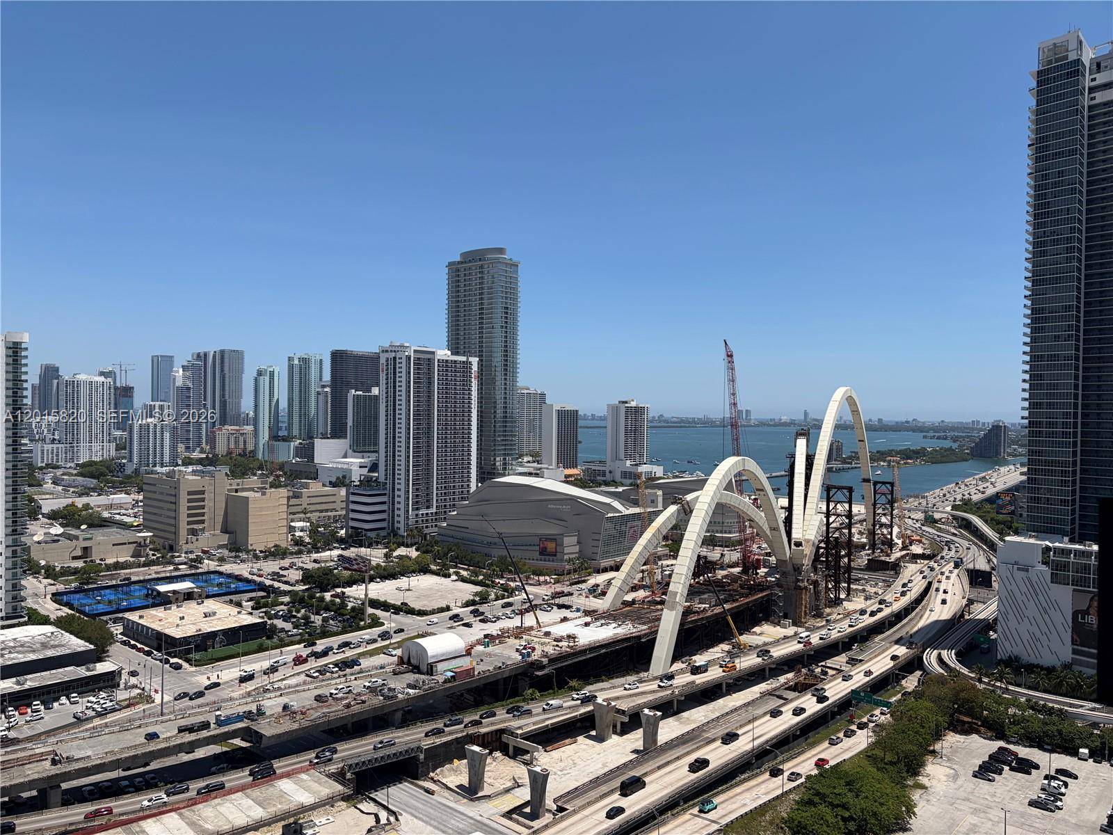 20 ne 11th stMiami - ELEVEN HOTEL AND RESIDENC condo unit 2805 - picture