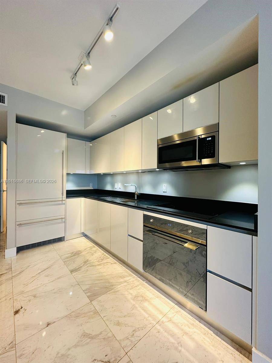 1010 Brickell AveMiami - Condo/Co-Op/Annual,Condo condo unit 4208 - picture