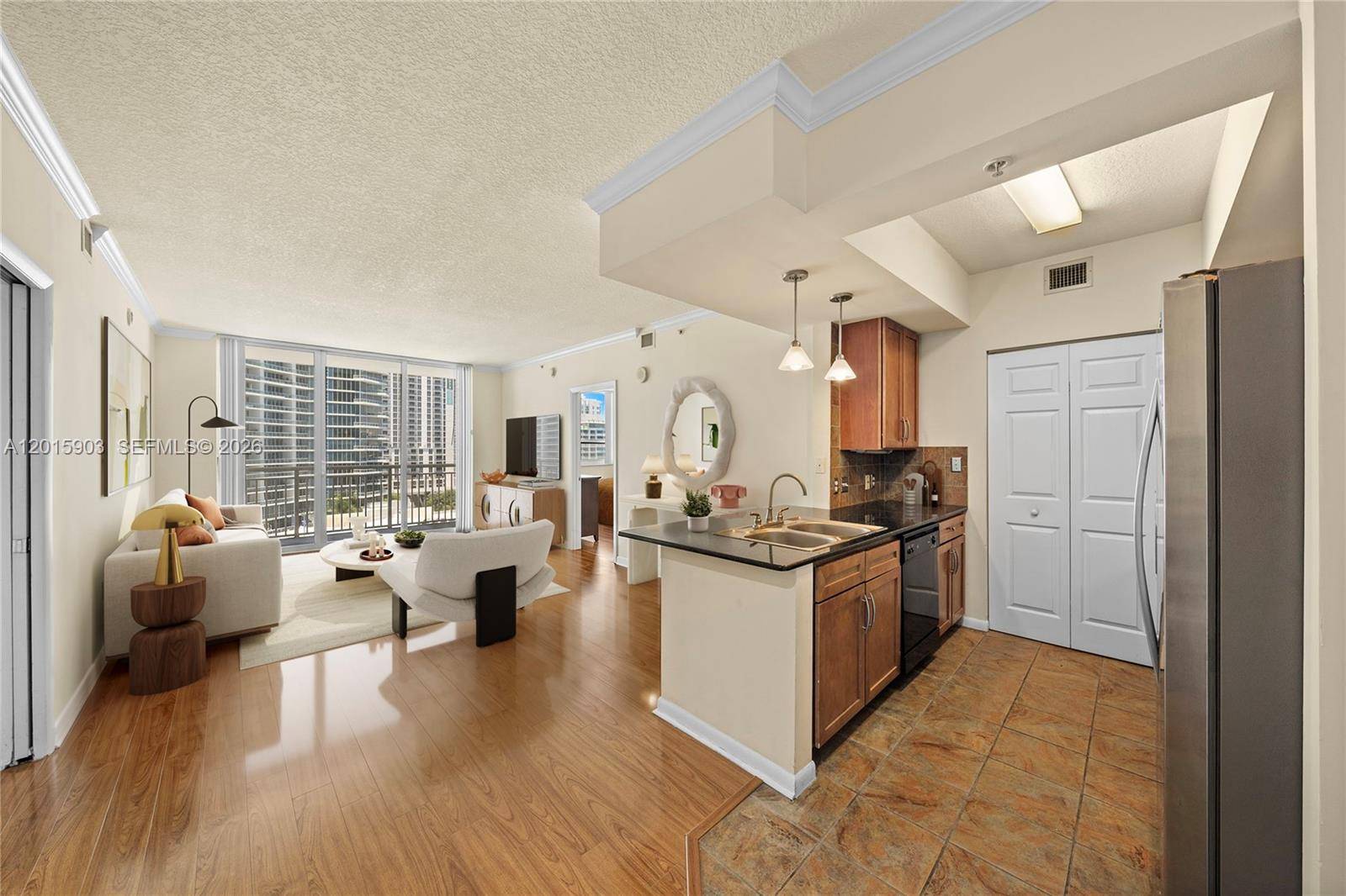 2000 N Bayshore DrMiami - CITE CONDO condo unit 1005 - picture