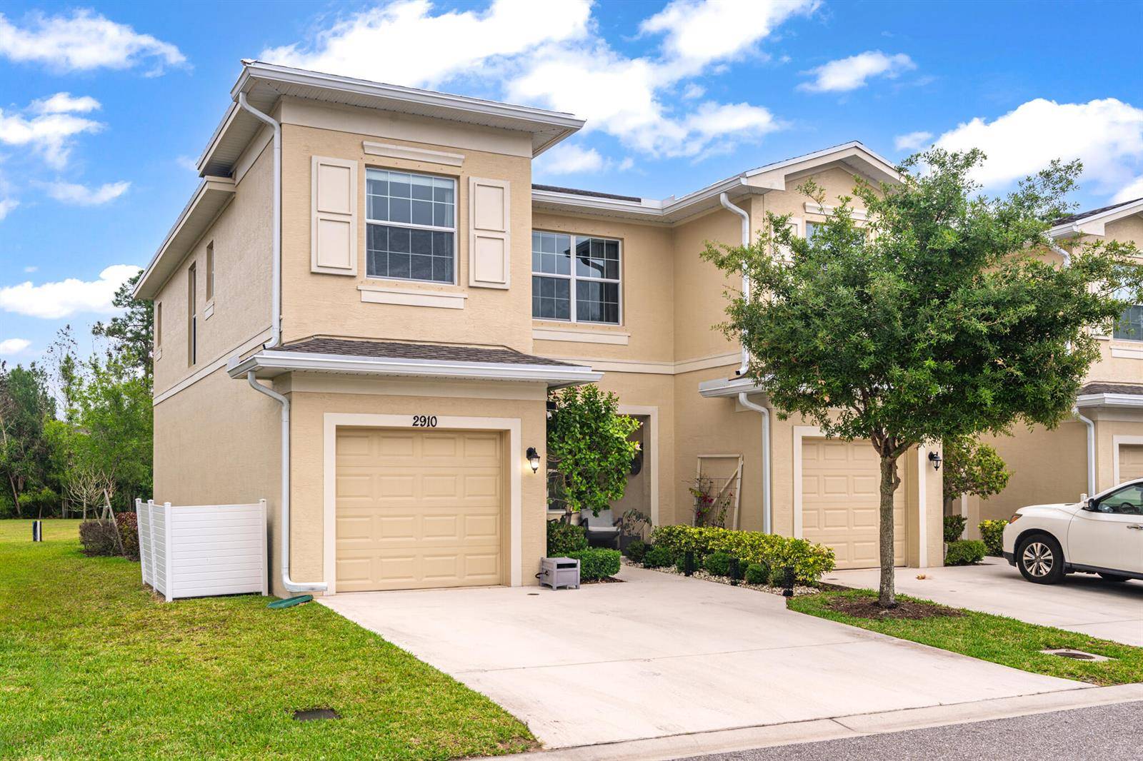 2910 NW TrevisoPort St. Lucie - picture
