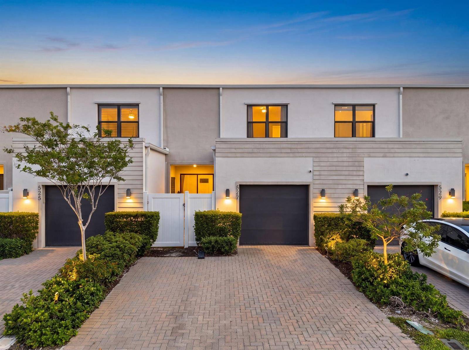 527 NW 17thFort Lauderdale - picture