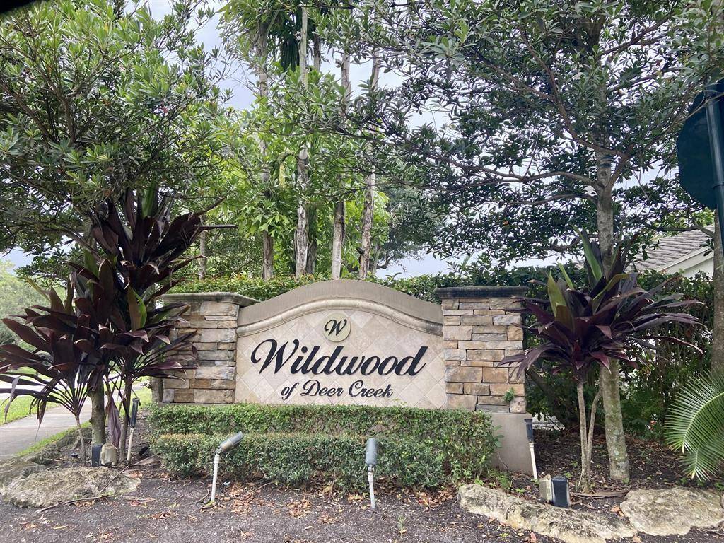 456 E Deer Creek Wildwood LnDeerfield Beach - picture