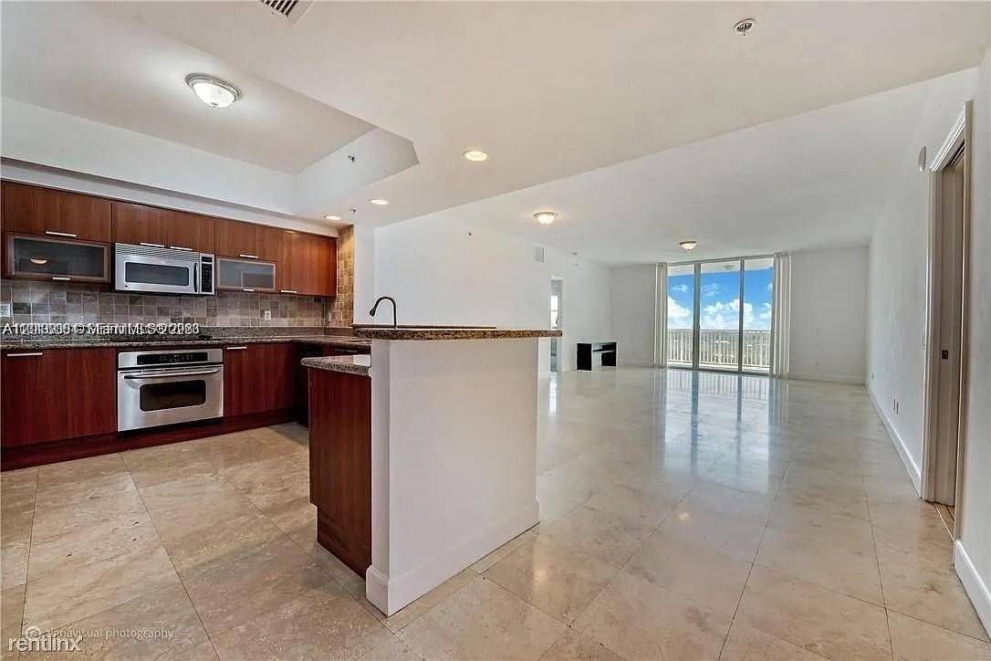 14951 Royal Oaks LnNorth Miami - Condo/Co-Op/Annual,Condo condo unit 1908 - picture