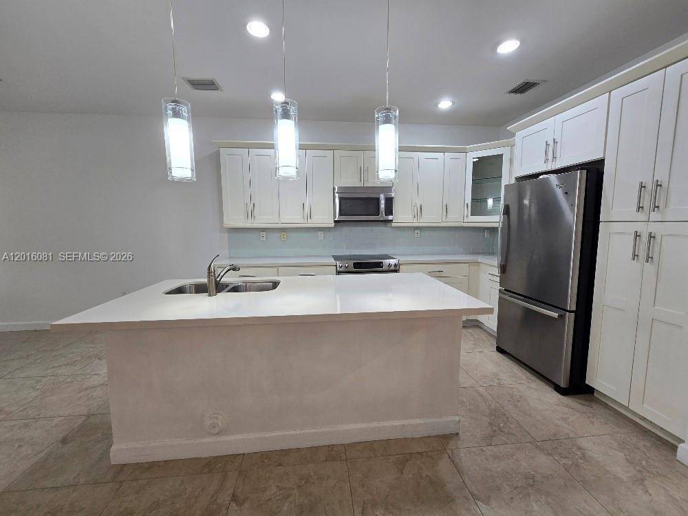 5810 NW 104th PathDoral - Townhouse/Villa-Annual,Townhouse condo unit 5810 - picture