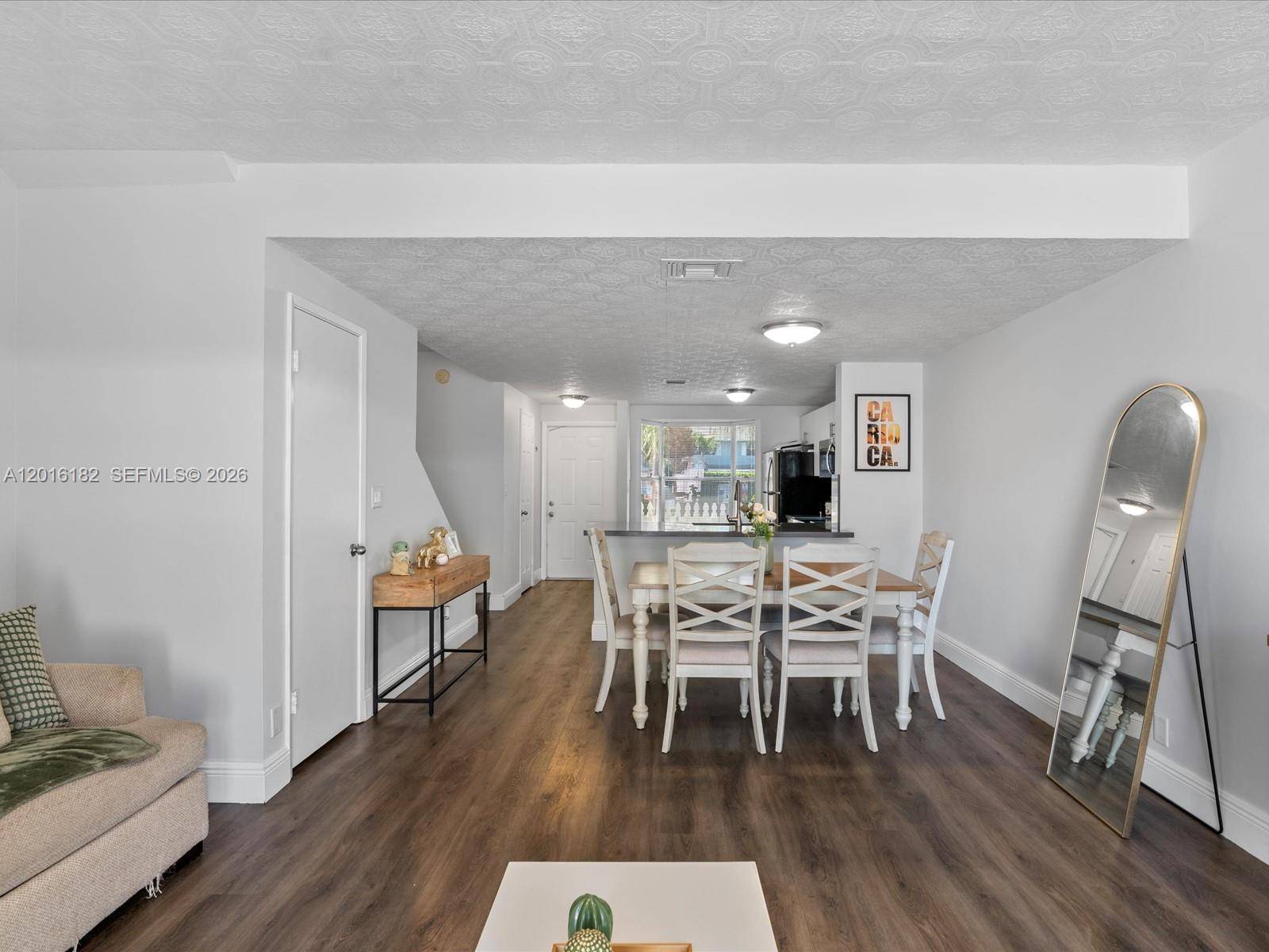 2685 NE 15th StPompano Beach - picture