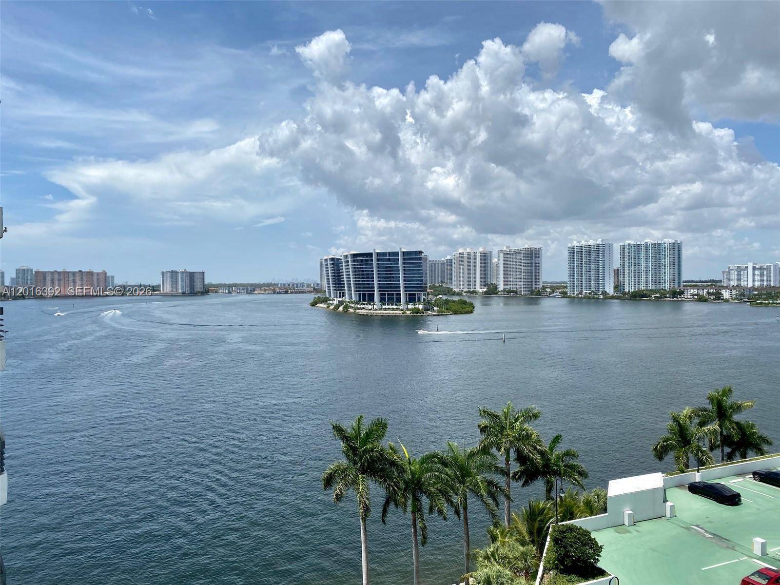 19101 NE 36th CtAventura - Condo/Co-Op/Annual,Condo condo unit 1102 - picture