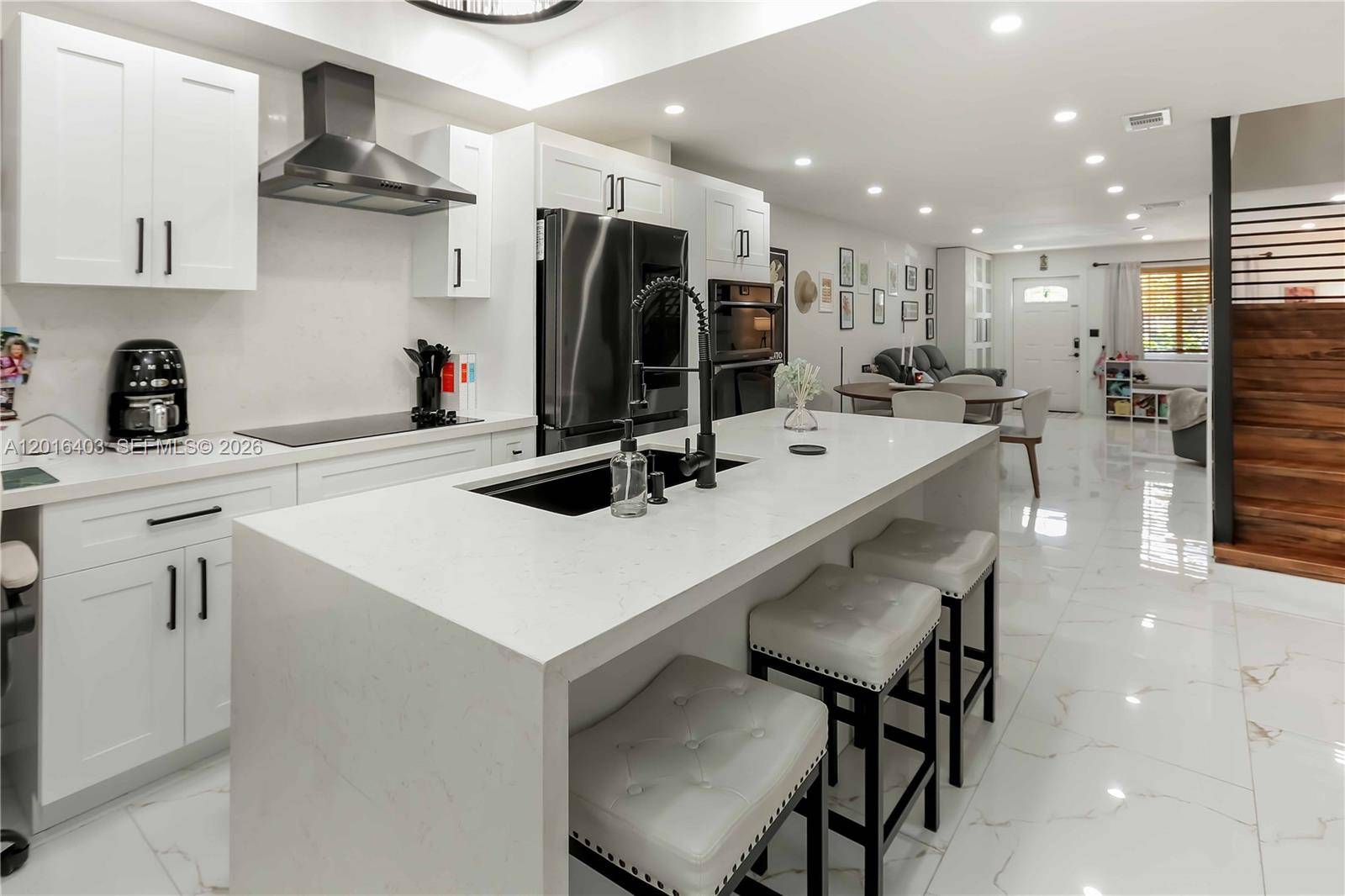 2200 Monroe StHollywood - PALM TOWNHOUSE CONDO condo unit 12 - picture